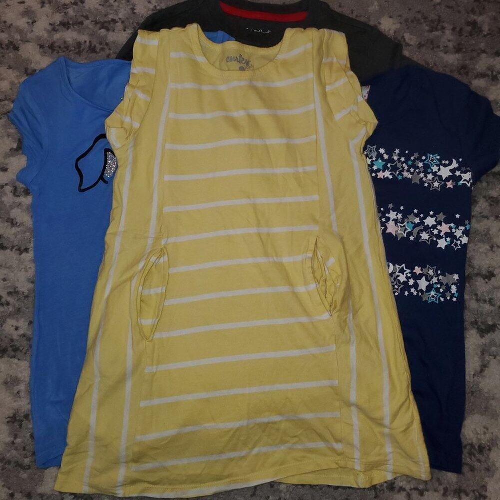 Girls Set of 4 Tops || Small 5-7 EUC